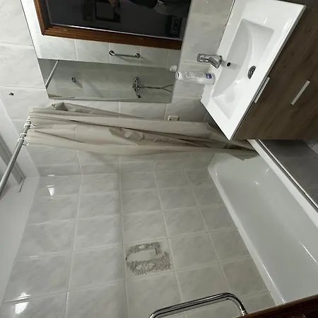 Primavera Heated Swimming Pool Appartement *