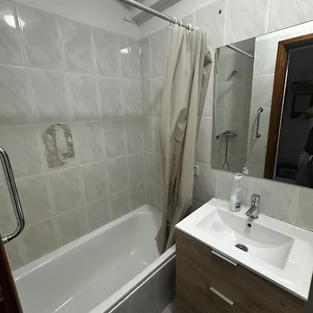 Apartman Primavera Heated Swimming Pool *